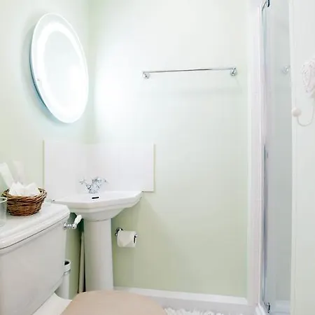 Affittacamere Cherry Garth Guest House 4*